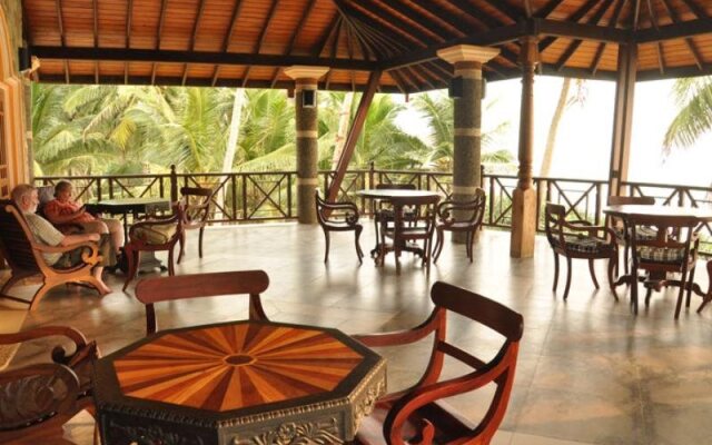 Warahena Beach Hotel