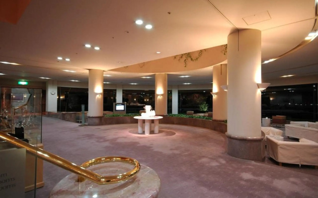 Sunhills Hotel
