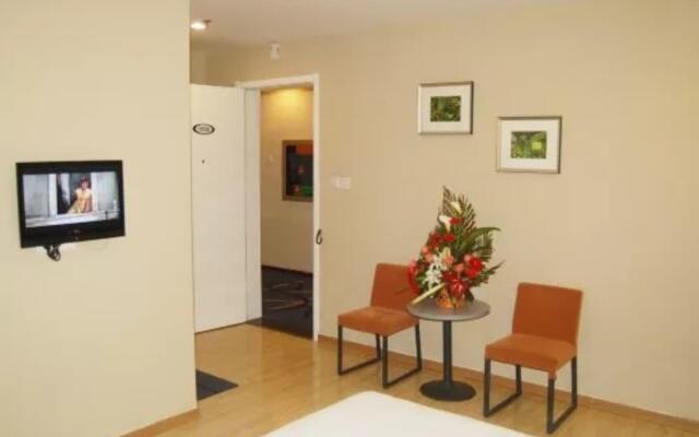 Luoyang Aviation E Home Inn