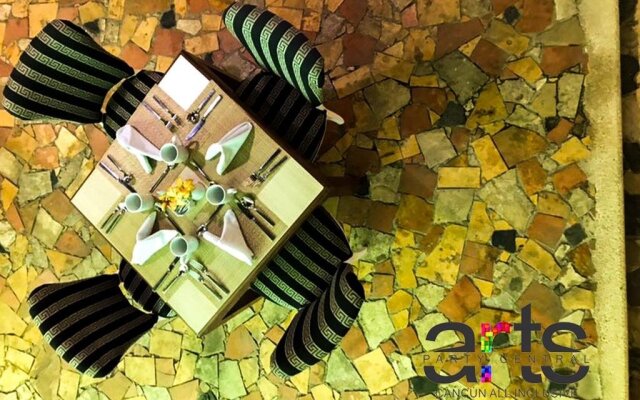 Arts Party Central Hostel