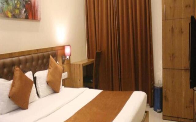 Hotel Grandeur-Near Mumbai International Airport