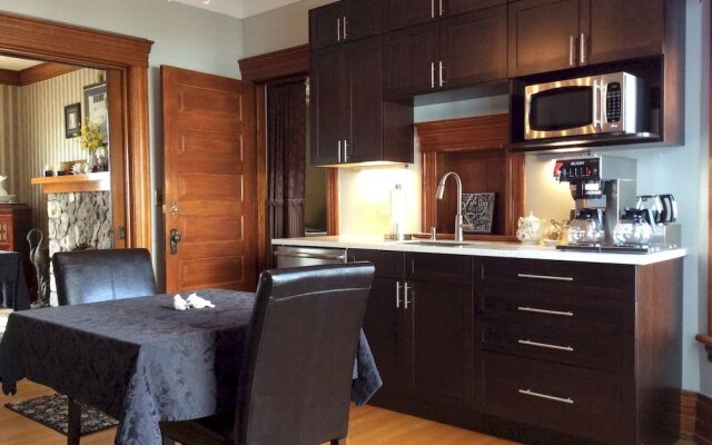 Marlborough House Bed and Breakfast