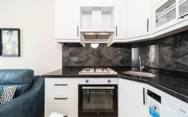 Pleasant Flat Near Beach With Balcony in Alanya