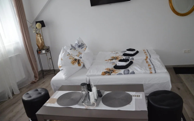 Pension & Restaurant La Amalia