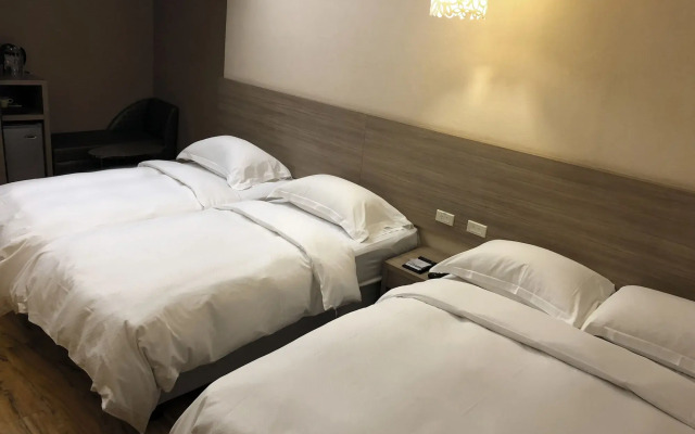 The Riverside Hotel Hengchun