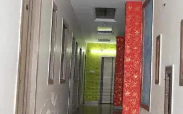 Hotel Ekta Palace