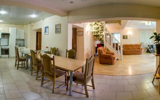 Gostevoj dom na Komsomol'skoj