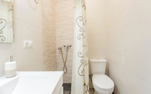 Minty Stay - 3BD Alcazar