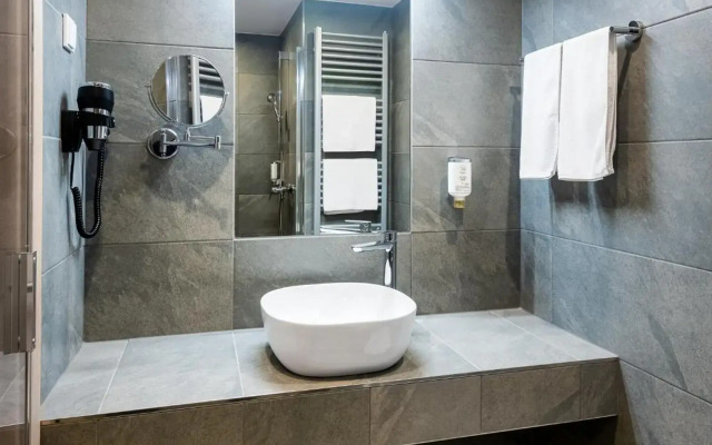 Hunguest Hotel Helios