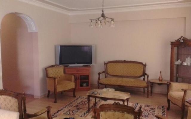 Bursa House
