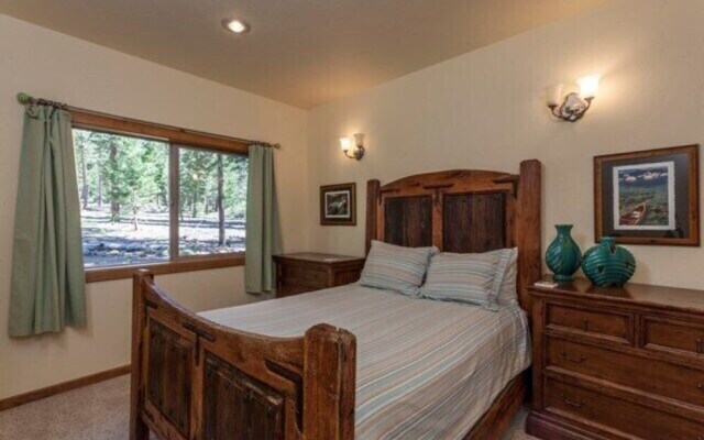 Estates Lodge Luxury Home By RedAwning