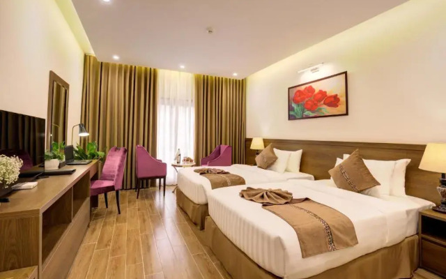 Heaven Gate Hotel O Quy Ho