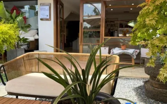 fu xian hu Shui Mu nianhua garden minsu