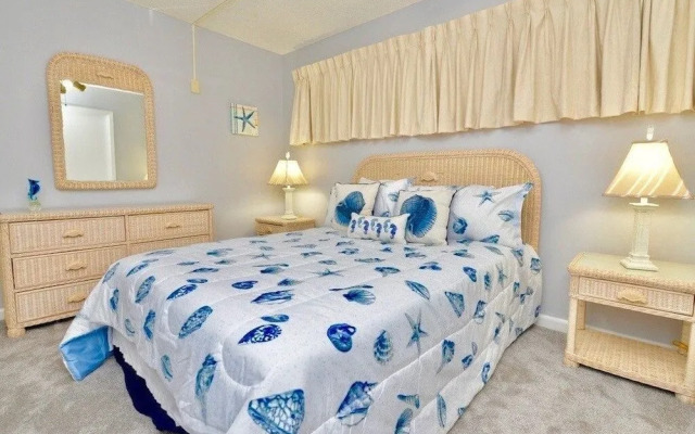 Gulf Shore Condo #112