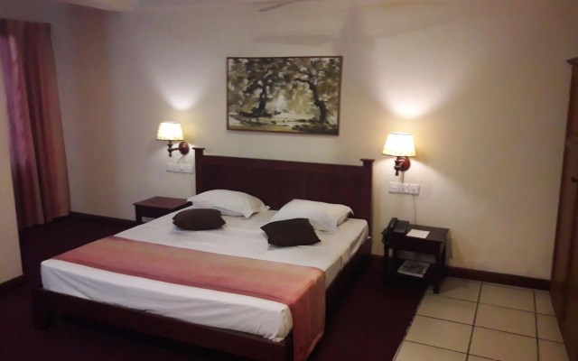 Hotel Janaki