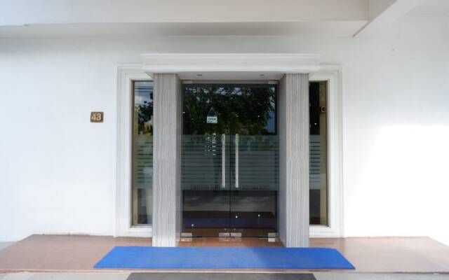 Airy Tanjung Tururuka 43 Palu