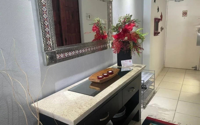 Luxury Condo just steps away from the Beach!