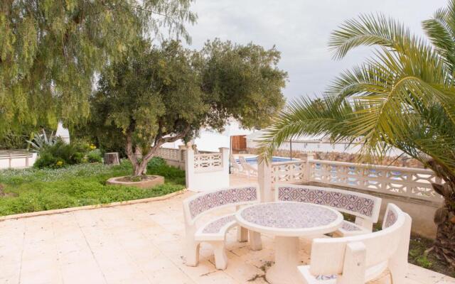 Villa Reyets 4 bed 3 bath
