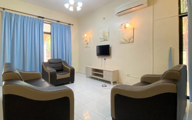 Oyo 90199 Homely&cozy House – Guest Rooms – Batu Ferringhi