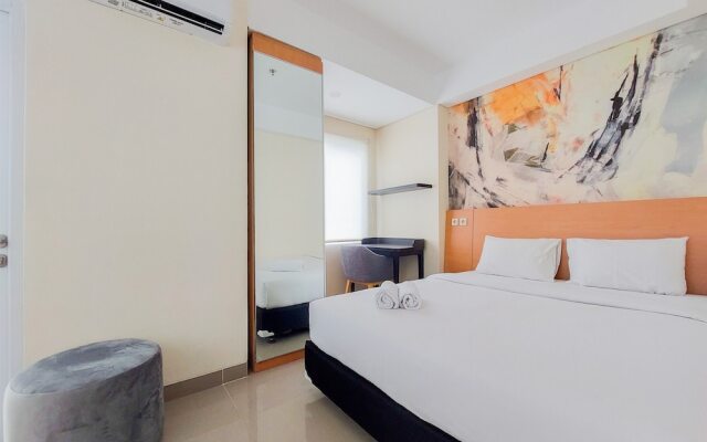 Homey And Comfort Studio Apartment At B Residence