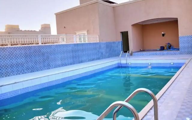 5 Star Saint Hotel
