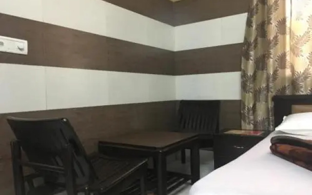 Hotel Shri Amarnath Lodge