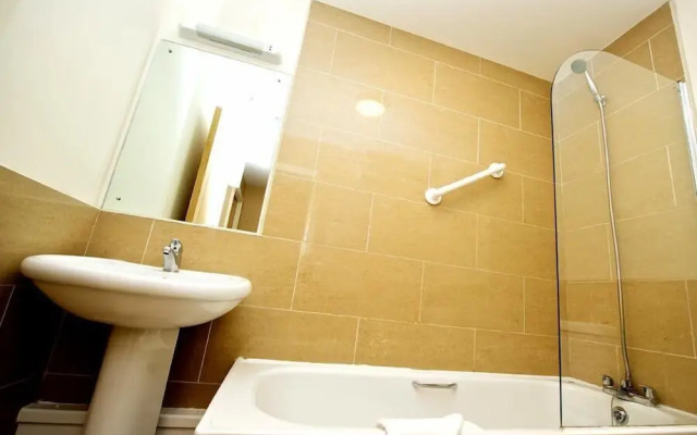 Staycity Aparthotels Dublin - Saint Augustine Street
