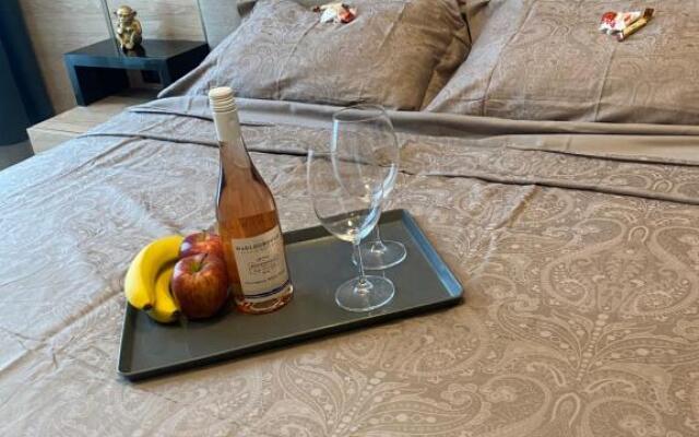 Diamond Luxury Apartment