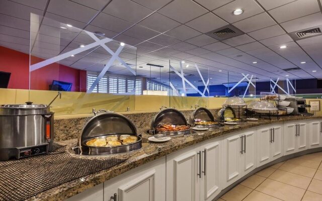 DoubleTree by Hilton Phoenix Midtown