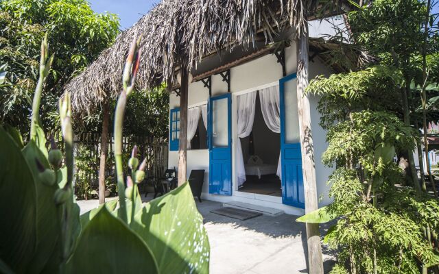 Cashew Tree Bungalow