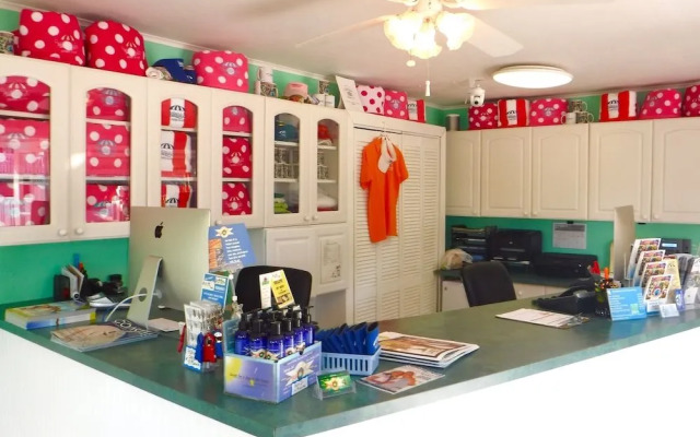 Waterside Inn on the Beach