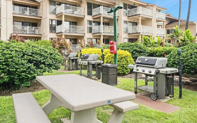 Sea Village #4210 Ocean Front Lanai!