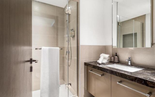 Monty - High-End Chic Apartment, Close to Burj Khalifa