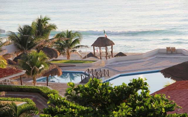 Suites Brisas Cancun