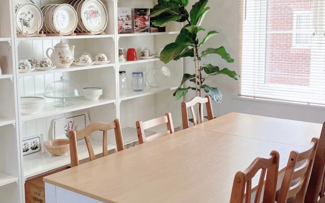 Impeccable 2 Bedroom House in Bicester