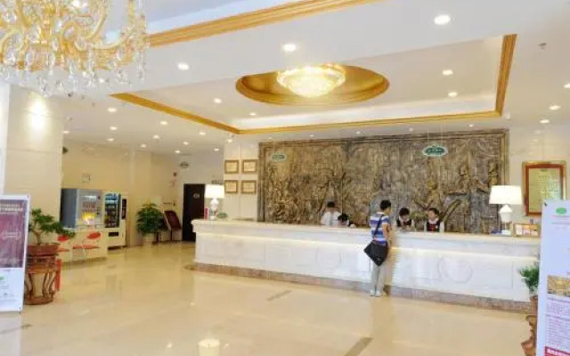 Vienna Hotel Yueliang Bay