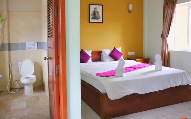Neakru Guesthouse and Restaurant