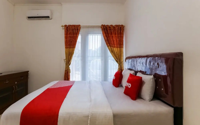 Mine Residence by OYO Rooms