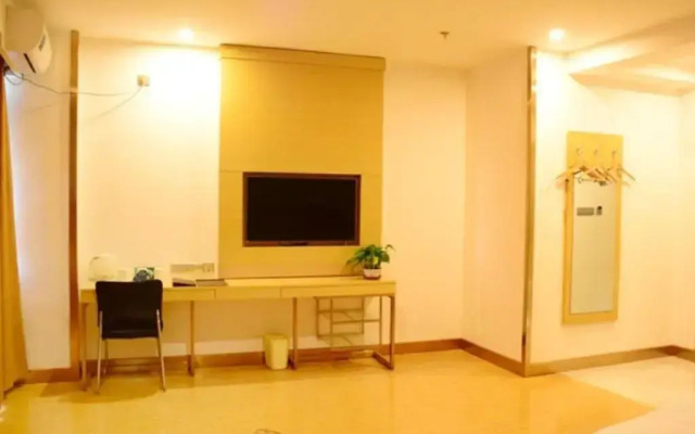 GreenTree Inn Taiyuan Wanbailin District West Bua Station Express Hotel