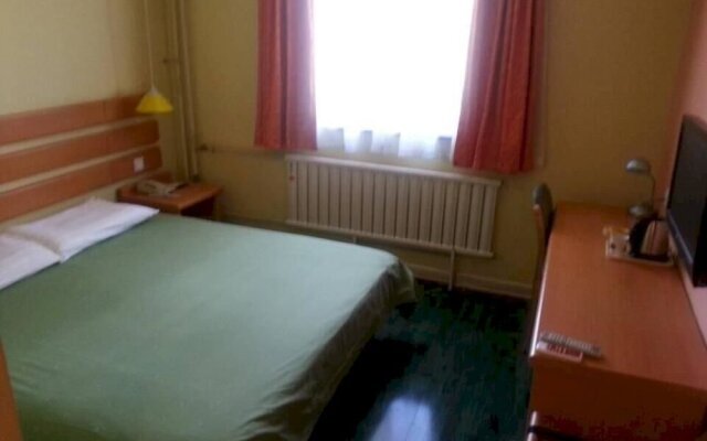 Home Inn (Jinzhong Shuncheng Street Yuci Old City)