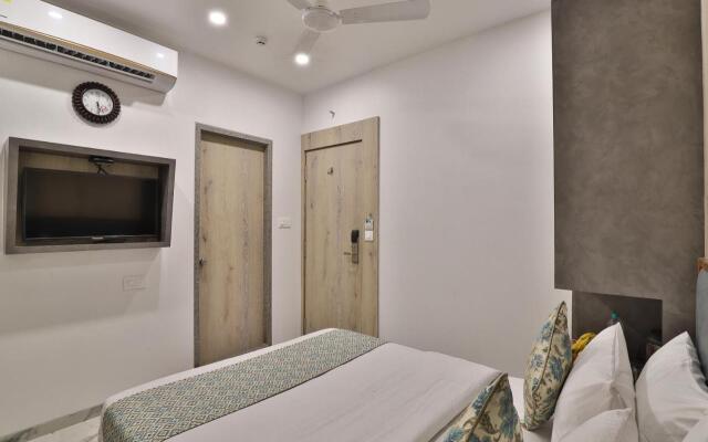 7 Orbit Hotel Surat
