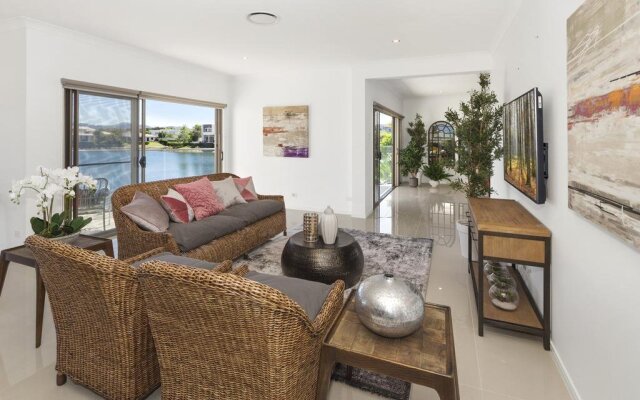 Allure @ The Lakes