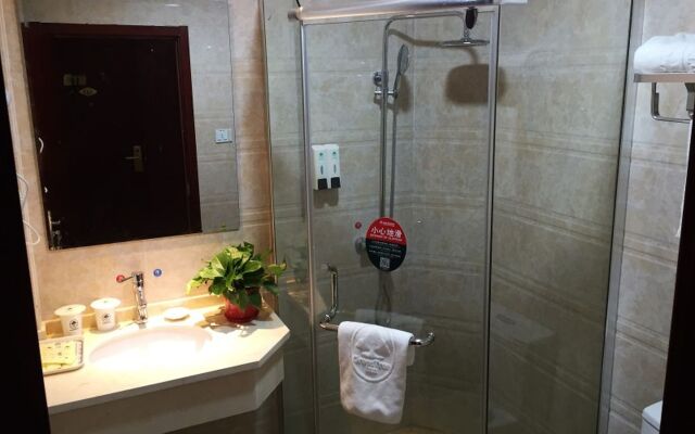 GreenTree Inn Nantong Liuqiao Town Government Tongliu Road Express Hotel