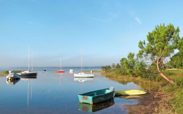 Holiday Home Le Hameau du Point du Jour - LCA190