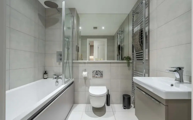 Modern 1 bed Apartment in Central Solihull