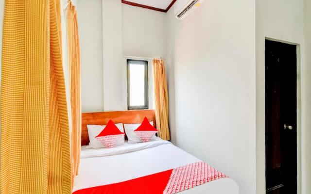 OYO 90048 Teratai Bekasi Guesthouse