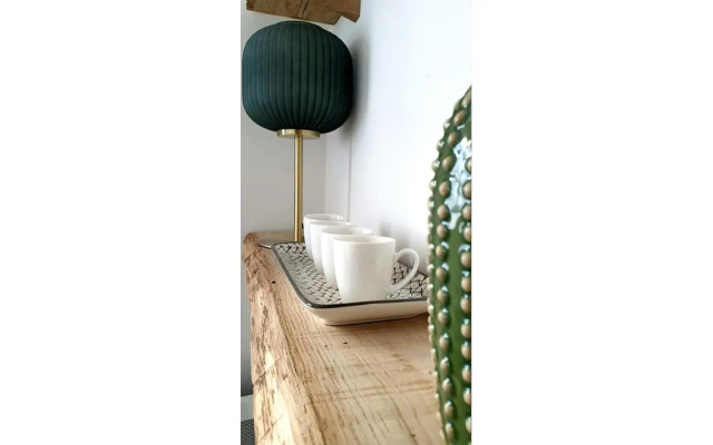 Studio Charmant-Confort-Hypercentre-Metro-Wifi