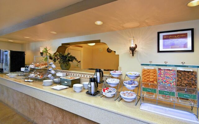 Best Western San Dimas Hotel & Suites