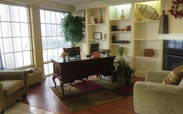 Ramada Knoxville