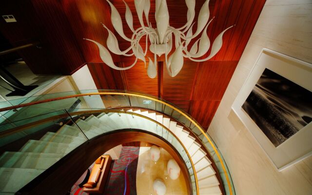 DW Hotels